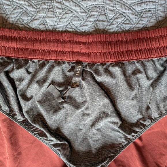 4" Vuori Clementine 2.0 Shorts - Picture 4 of 4